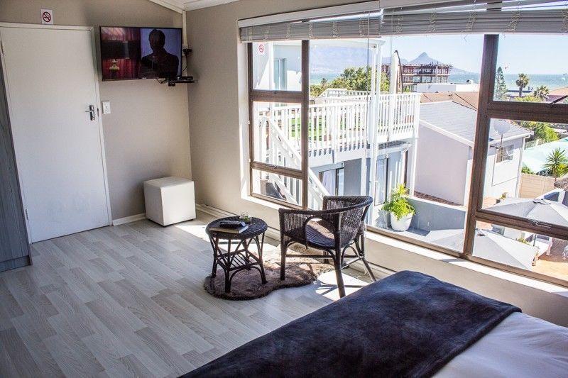 Mulenvo Guest House Bloubergstrand Extérieur photo